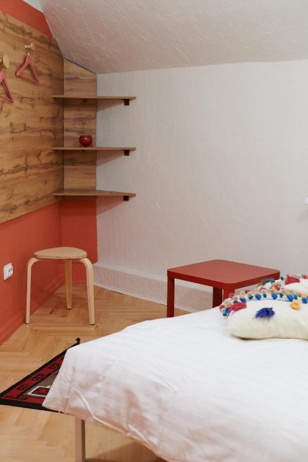 Lama Hostel Iwano-Frankiwsk Zewnętrze zdjęcie