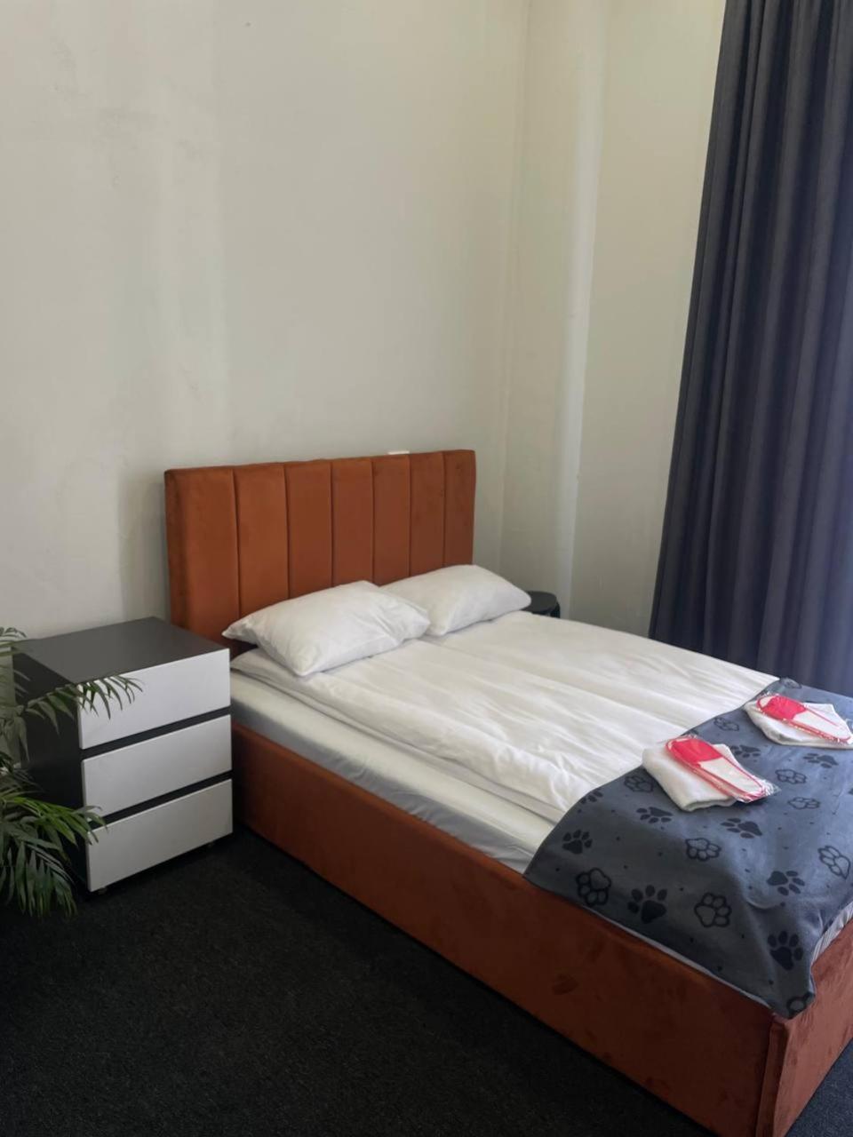 Lama Hostel Iwano-Frankiwsk Zewnętrze zdjęcie